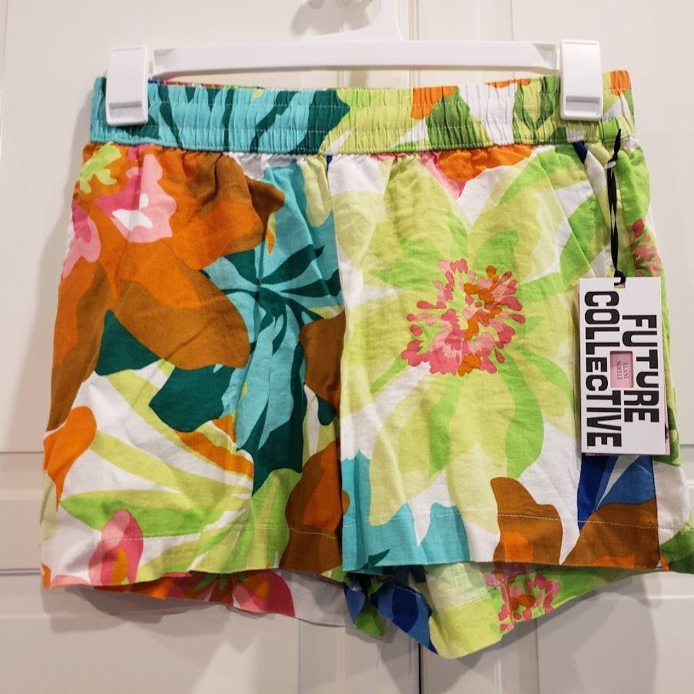 Future Collective Alani Noelle Floral Shorts - Size XS - NEW with tags